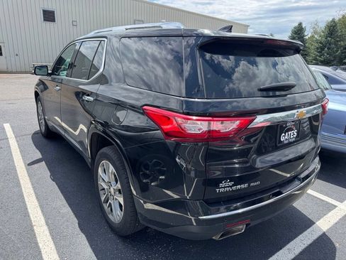 Used 2020 Chevrolet Traverse Premier w/ LPO, Floor Liner Package AWD/4WD image 5