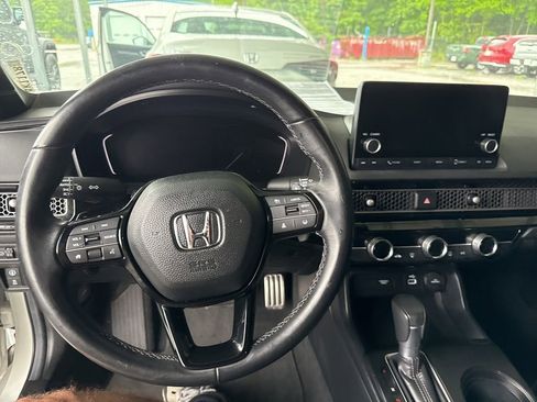 Used 2024 Honda Civic Sport image 5