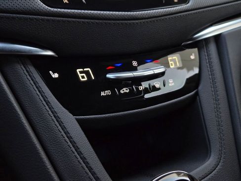 New 2025 Cadillac XT6 Luxury image 20