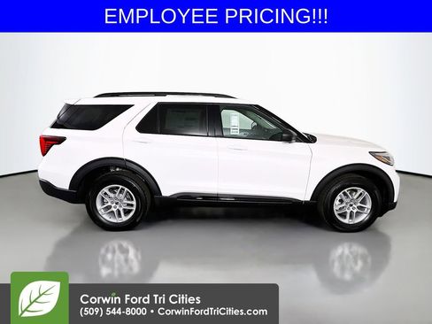 New 2026 Ford Explorer Active AWD/4WD image 19