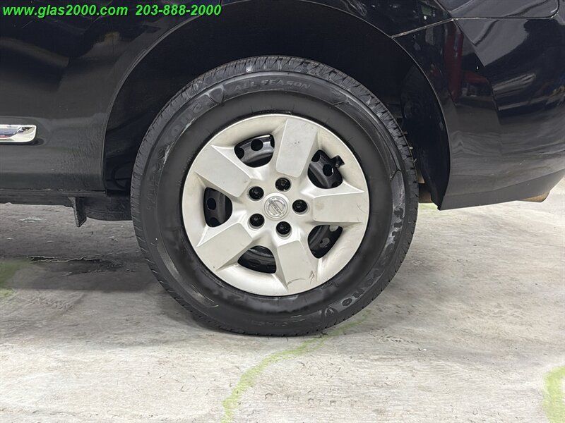 Used 2014 Nissan Rogue S AWD/4WD image 28
