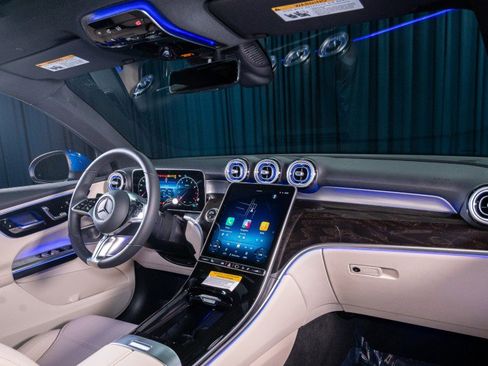 Certified 2026 Mercedes-Benz GLC 300 image 13