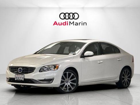 Used 2016 Volvo S60 T5 Premier image 1