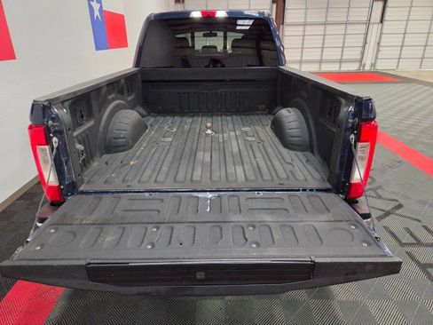 Used 2017 Ford F250 Lariat w/ Chrome Package image 30