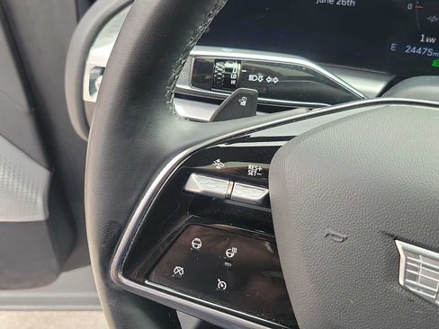 Used 2024 Cadillac Lyriq Sport RWD image 25