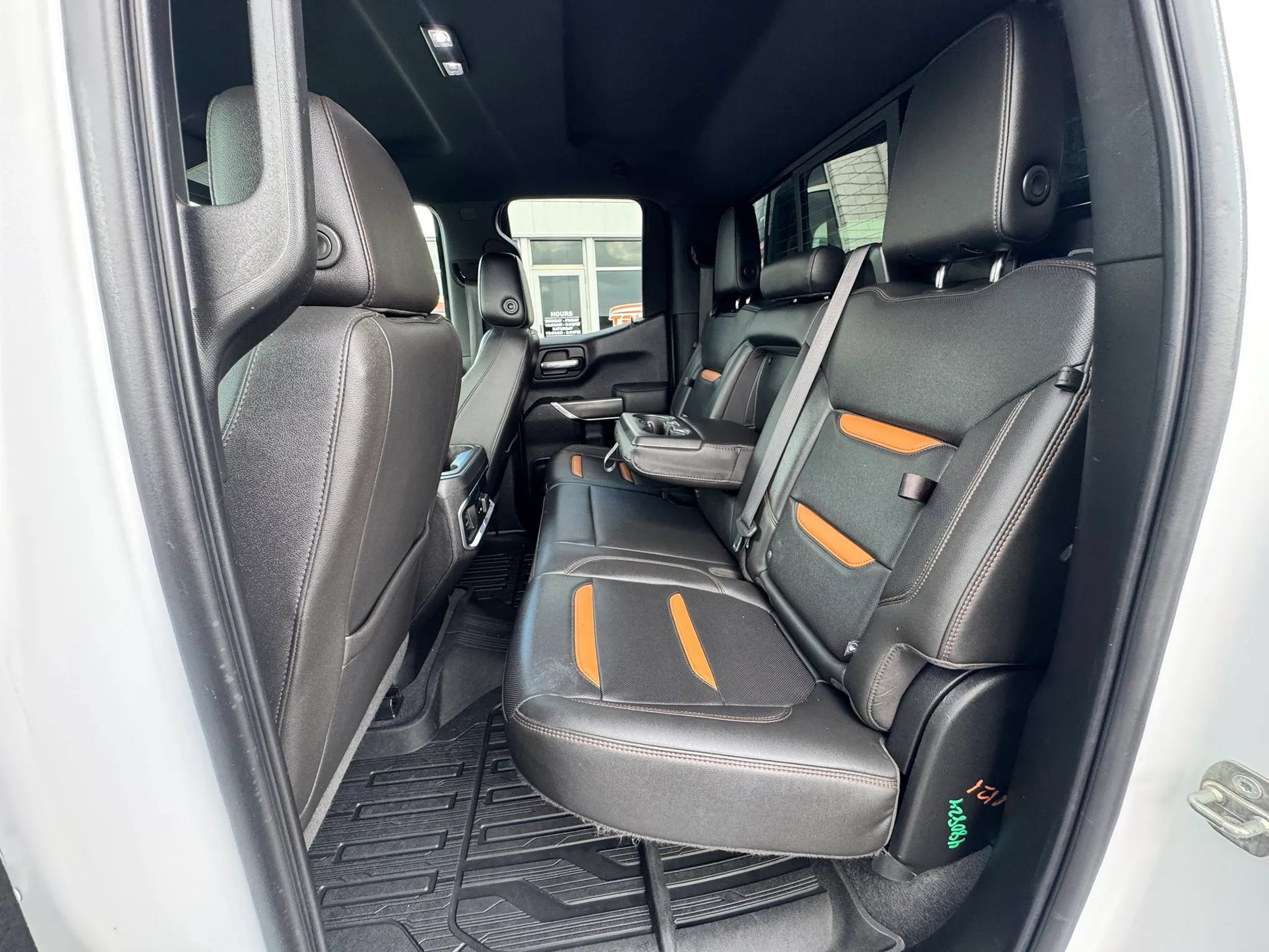 Used 2019 GMC Sierra 1500 AT4 w/ AT4 Premium Package AWD/4WD image 10