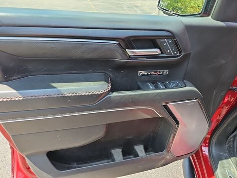 Used 2022 GMC Sierra 1500 AT4X AWD/4WD image 18