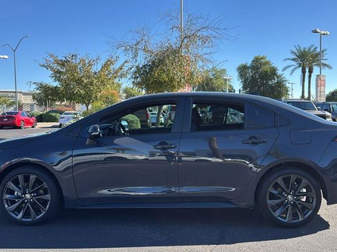 Certified 2025 Toyota Corolla SE image 4