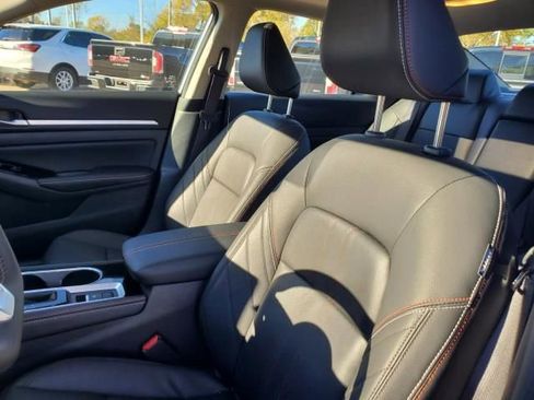 New 2025 Nissan Altima 2.5 SR w/ SR Premium Package image 22