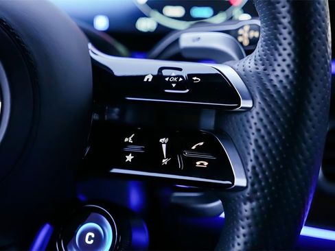 Used 2024 Mercedes-Benz GLS 63 AMG 4MATIC image 38