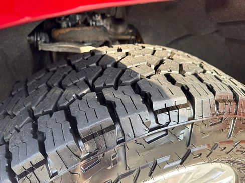 Used 2021 Chevrolet Silverado 1500 LTZ w/ LTZ Premium Package image 28