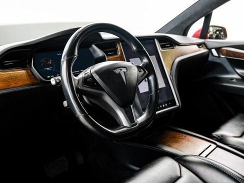 Used 2019 Tesla Model X 100D AWD/4WD image 4