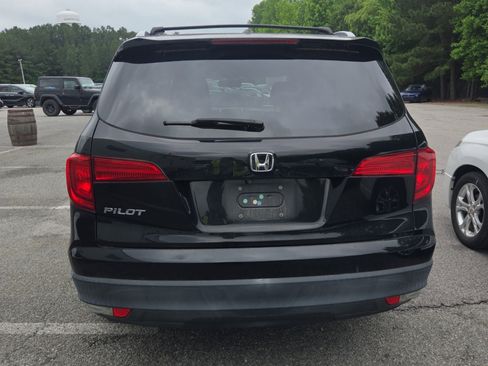 Used 2017 Honda Pilot EX-L image 10