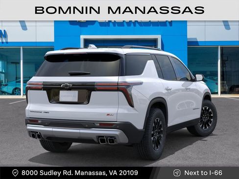 New 2026 Chevrolet Traverse Z71 w/ Enhanced Driving Package AWD/4WD image 5