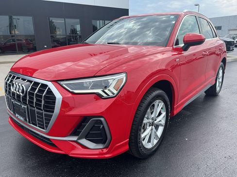 Used 2025 Audi Q3 2.0T Premium AWD/4WD image 4