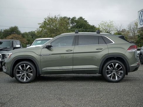 New 2026 Volkswagen Atlas Cross Sport SEL Premium R-Line AWD/4WD image 4