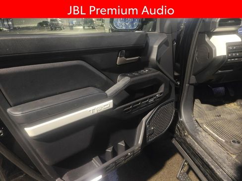 Used 2024 Toyota Tacoma TRD Off-Road w/ TRD Off Road Upgrade Package image 7