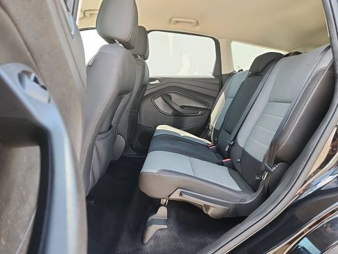 Used 2016 Ford Escape SE FWD image 6