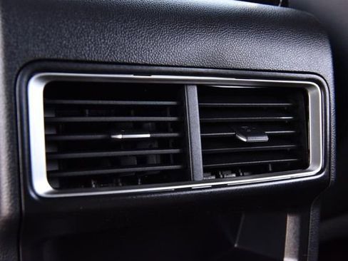 New 2026 Volkswagen Atlas Cross Sport SE image 23