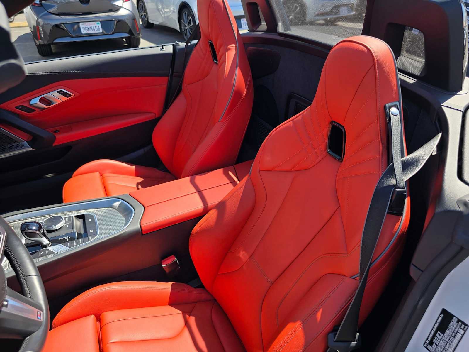 Used 2024 BMW Z4 M40i w/ Premium Package RWD image 17