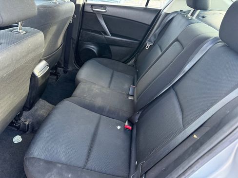 Used 2014 MAZDA MAZDA3 i Sport image 21