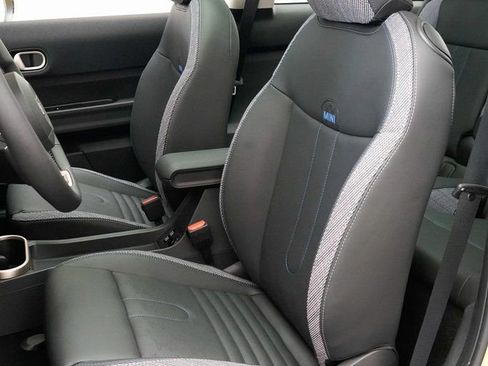 Used 2025 MINI Cooper S image 18