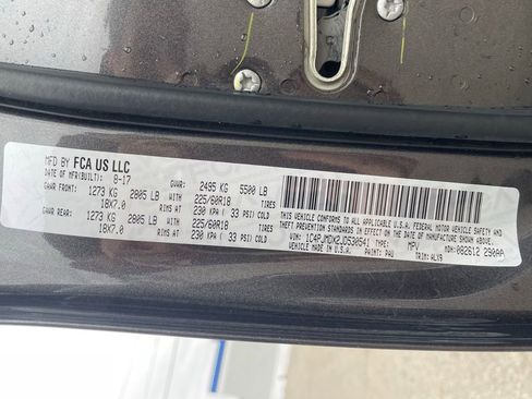 Used 2018 Jeep Cherokee Limited image 18