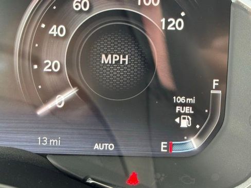 New 2026 RAM 1500 Laramie AWD/4WD image 16