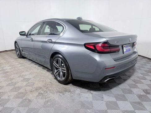 Used 2023 BMW 530i xDrive w/ Premium Package AWD/4WD image 4