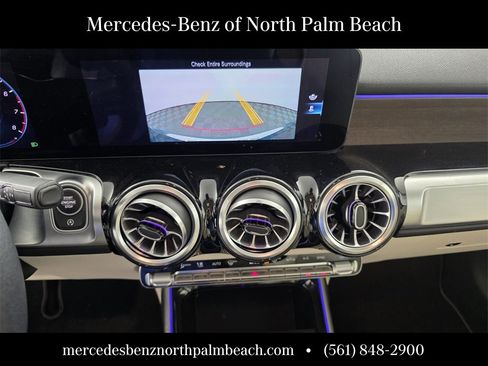 Used 2023 Mercedes-Benz GLB 250 image 20