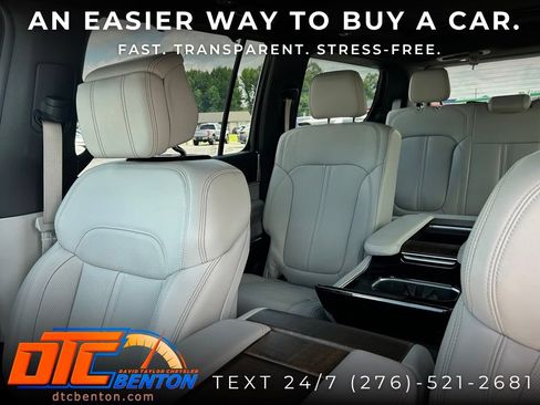 Used 2025 Jeep Grand Wagoneer 4WD image 13