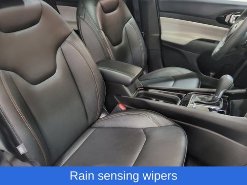 Used 2024 Jeep Compass Limited w/ Sun and Sound Group AWD/4WD image 10