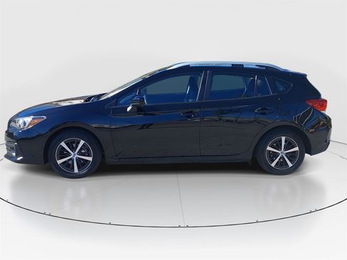 Certified 2022 Subaru Impreza Premium image 4