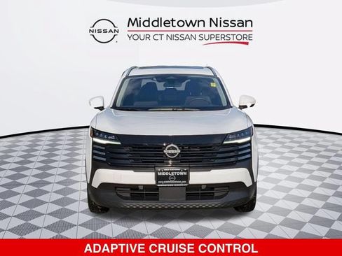 Certified 2025 Nissan Kicks SV w/ SV Premium Package AWD/4WD image 10