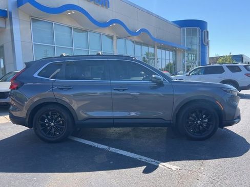 Used 2025 Honda CR-V Sport-L image 5