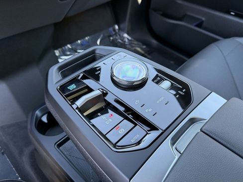 Used 2025 BMW iX xDrive50 w/ Sport Package image 28