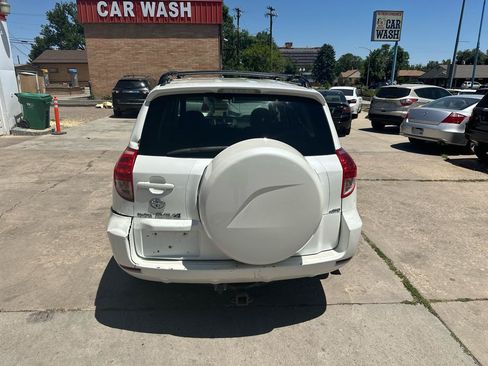 Used 2006 Toyota RAV4 Limited AWD/4WD image 6
