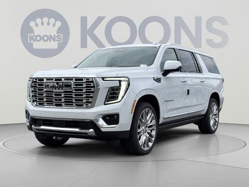 New 2026 GMC Yukon XL Denali w/ Denali Reserve Package AWD/4WD image 1