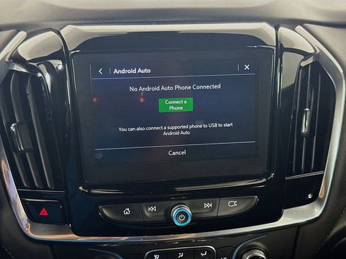 Used 2023 Chevrolet Traverse LT image 13