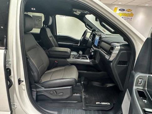 Used 2025 Ford F150 Lariat w/ Equipment Group 501A Mid AWD/4WD image 8