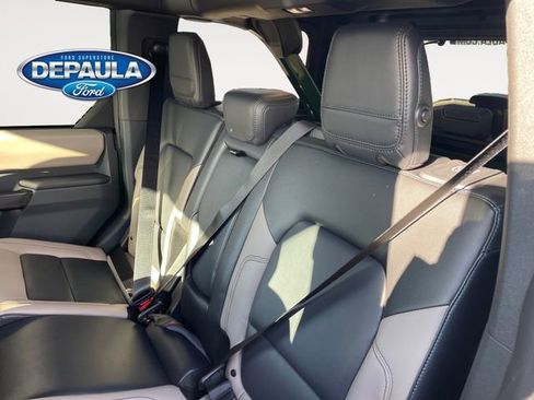 Used 2024 Ford Bronco Wildtrak image 17