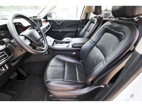 Used 2022 Lincoln Aviator Reserve w/ Elements Package Plus RWD image 12