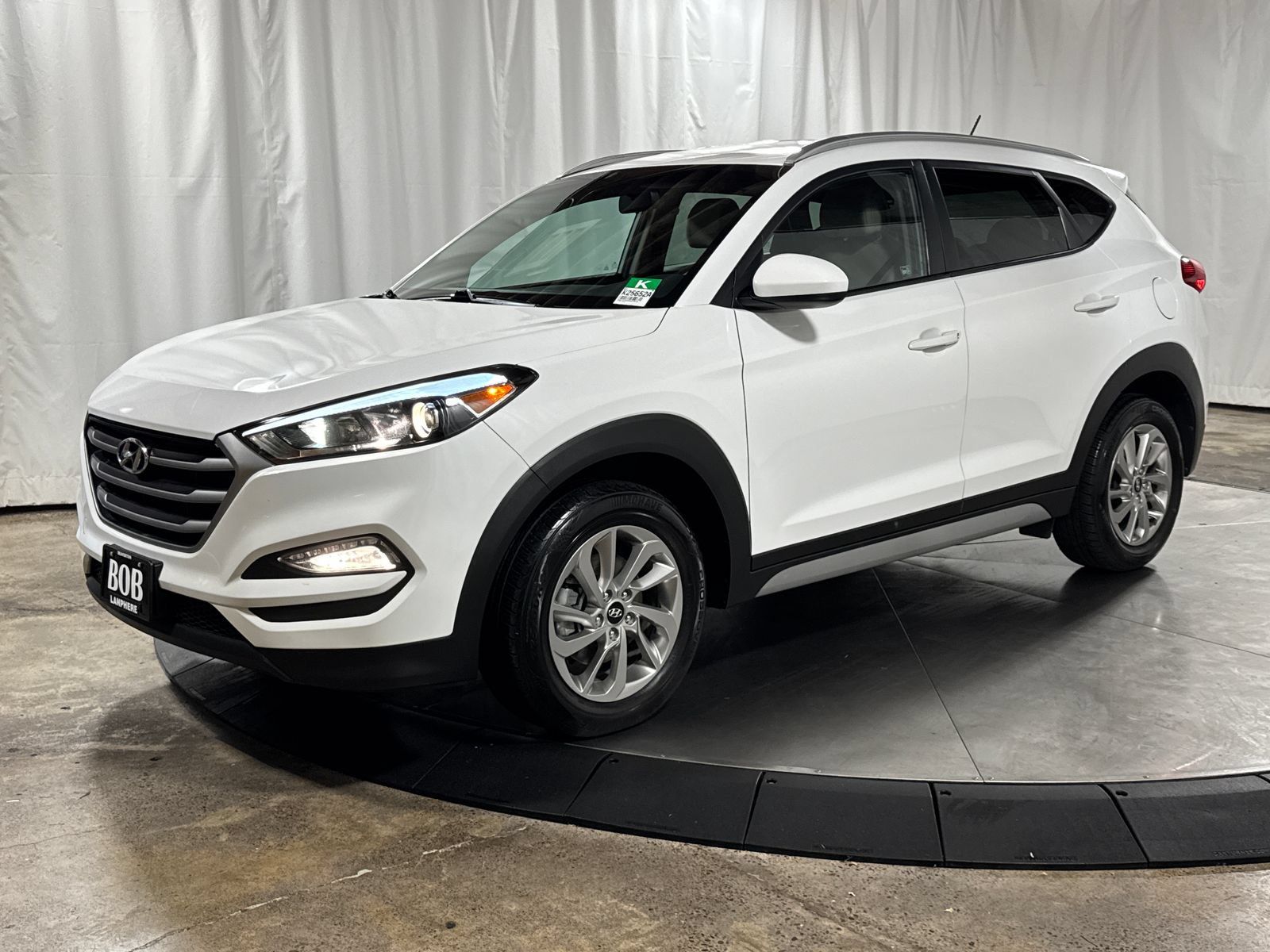 Used 2017 Hyundai Tucson SE w/ SE Popular Package 02 AWD/4WD image 1