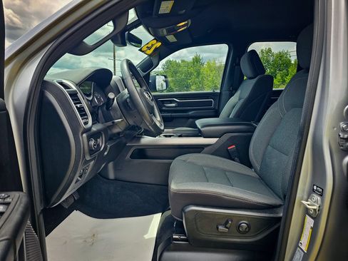 Used 2023 RAM 1500 Big Horn AWD/4WD image 12
