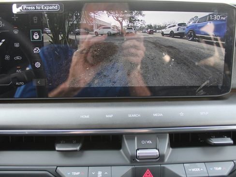 New 2026 Kia EV9 Land image 64