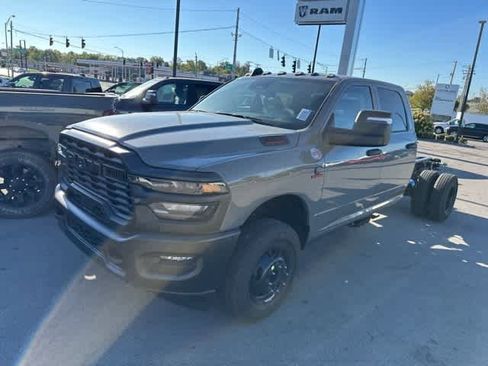 New 2026 RAM 3500 Tradesman image 2