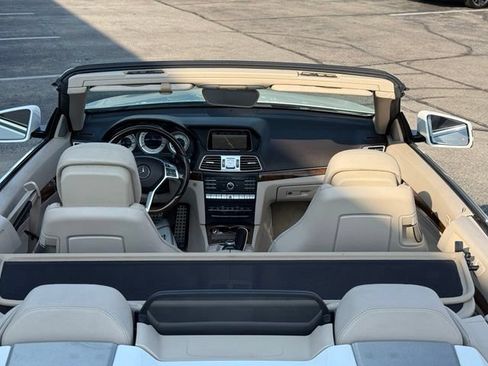 Used 2016 Mercedes-Benz E 400 Cabriolet image 11