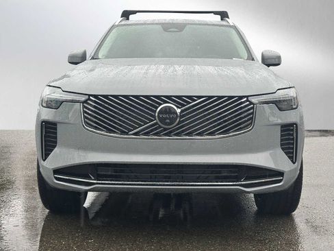 New 2026 Volvo XC90 B6 Plus image 8