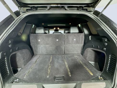 Used 2017 Jeep Grand Cherokee Limited image 31