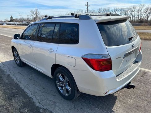 Used 2008 Toyota Highlander Sport w/ Tow Pkg AWD/4WD image 5